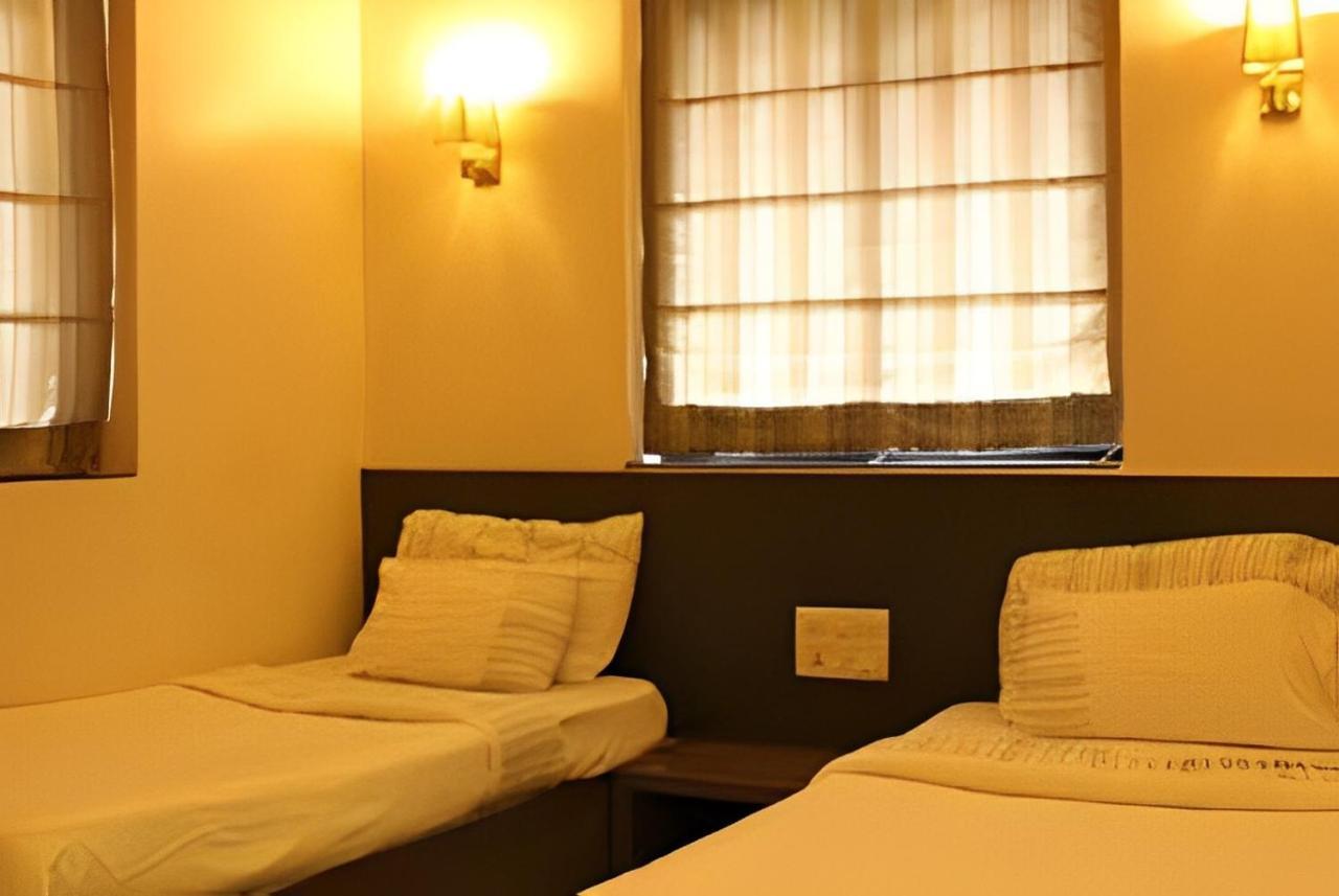 Apollo Guest House Mumbai Exterior photo